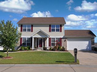 1170 Sunny Ridge Dr, O'Fallon, MO 63366