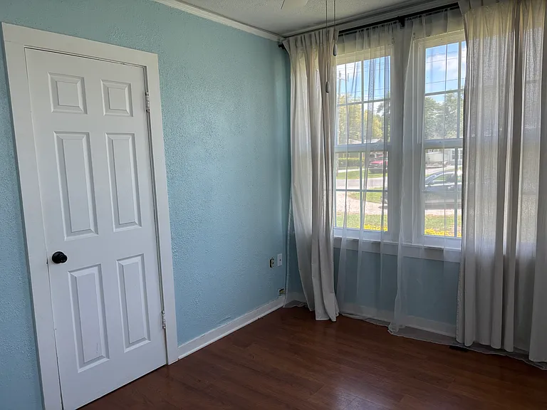 912 Garrison Ave — Photo 22