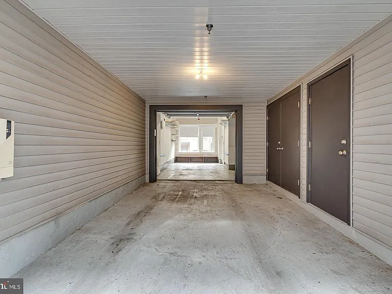 2947 Stella Blue Ln — Photo 15