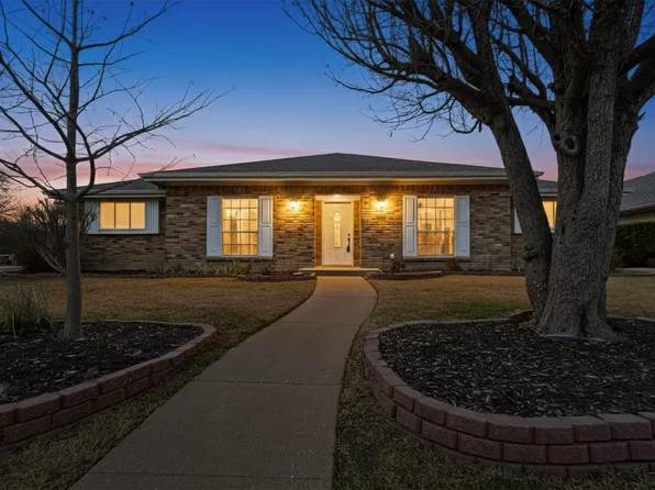 601 Fieldwood Cir, Richardson, TX 75081