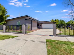 18027 Hatton St, Reseda, CA 91335