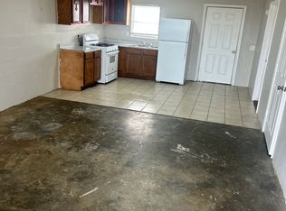 Sullens Duplex, Hoxie, AR 72433