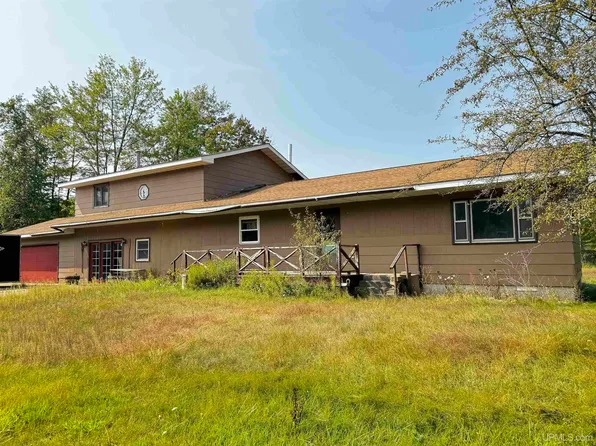5311 J.5 Rd, Escanaba, MI 49829