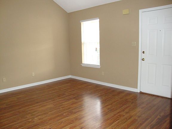 2nd image of 7049 Ireland Dr