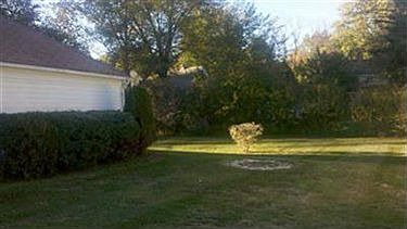 1st image of 21870 Seabury Ave