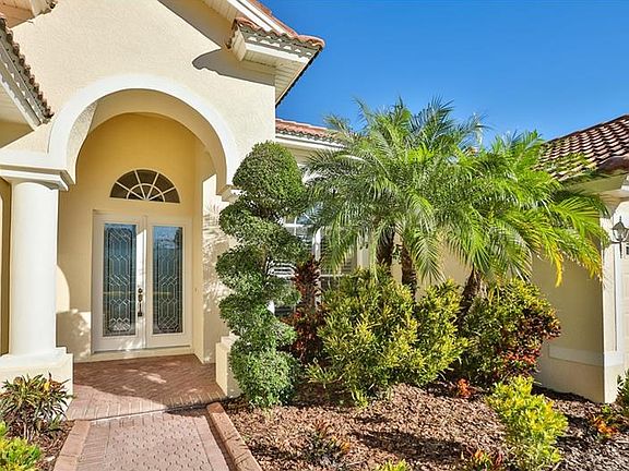 2nd image of 10843 Barbados Isle Dr