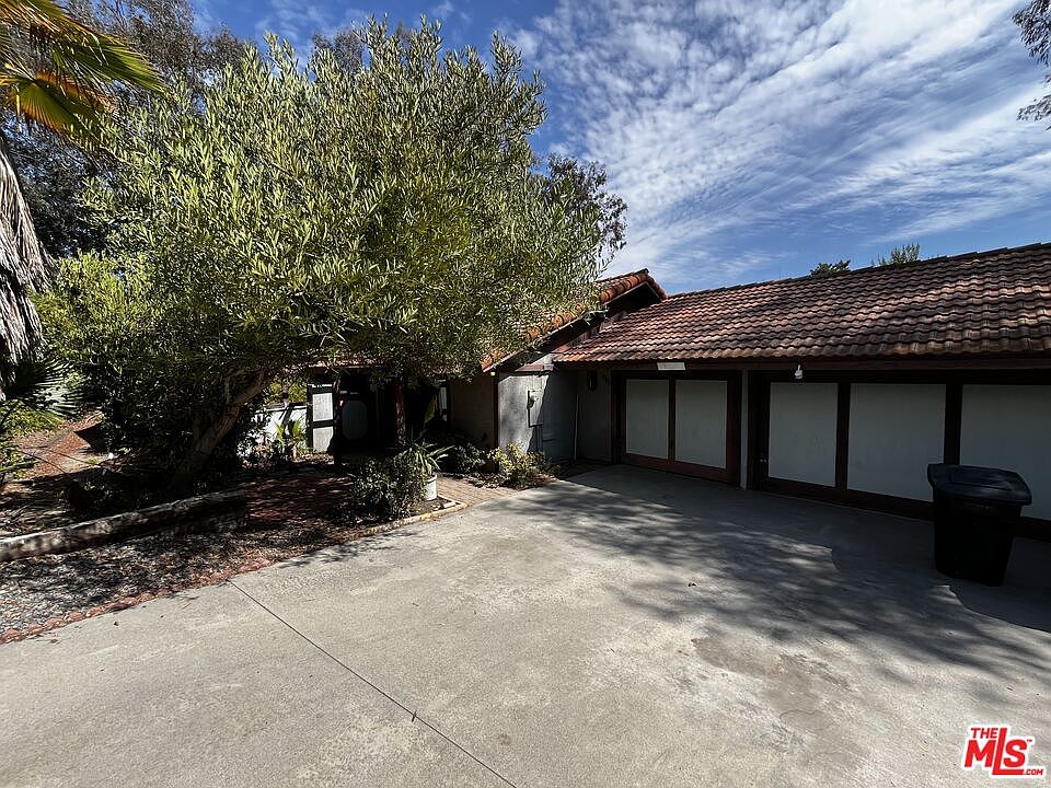 1st image of 30090 Del Rey Rd