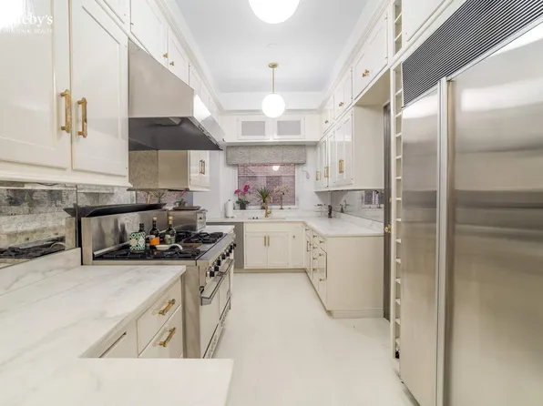 136 East 79th Street image 9 of 17