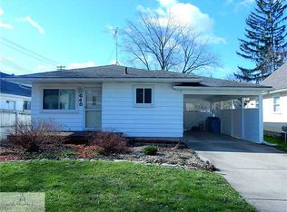 648 Ridgewood Ave, Lansing, MI 48910