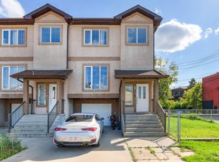 15713 102nd Ave NW, Edmonton, AB T5P4M5