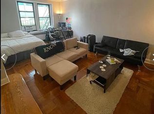 140 E 52nd St APT 4D, New York, NY 10022