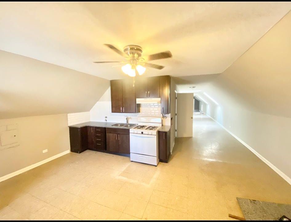 1st image of 2258 S Washtenaw Ave #4