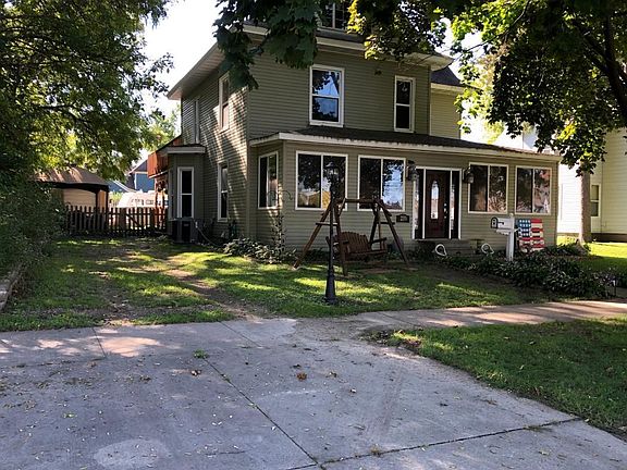 2nd image of 233 E Main St