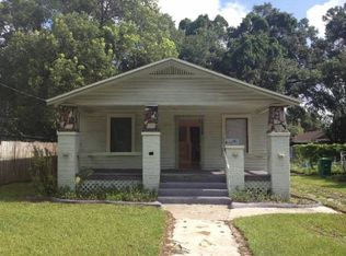 1006 E Mohawk Ave, Tampa, FL 33604