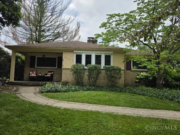 8357 Richland Dr, Cincinnati, OH 45255
