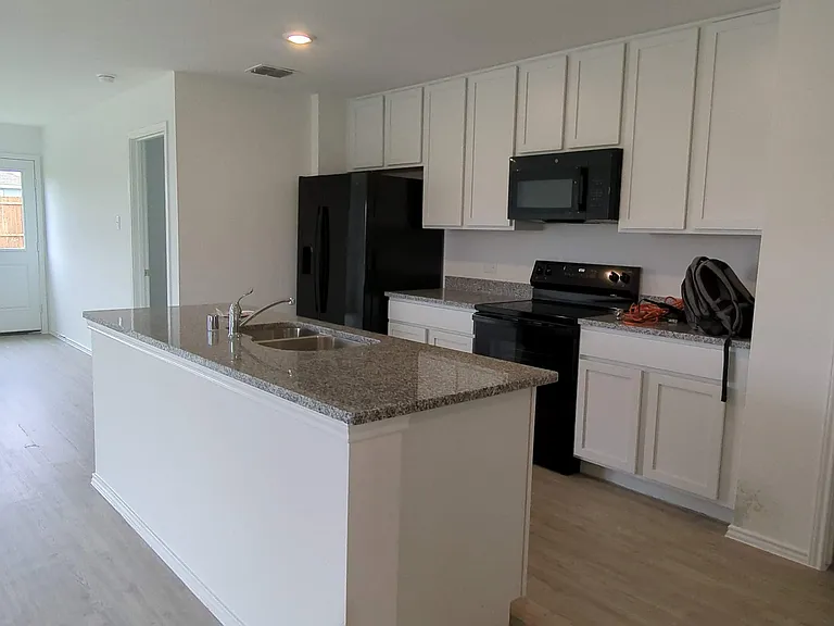 5840 Crystal Water Way — Photo 11