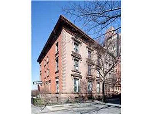 Sold by Douglas Elliman | media 6