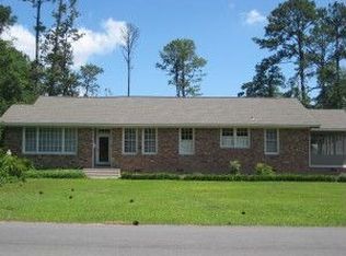 1815 Adeline St, Hattiesburg, MS 39401