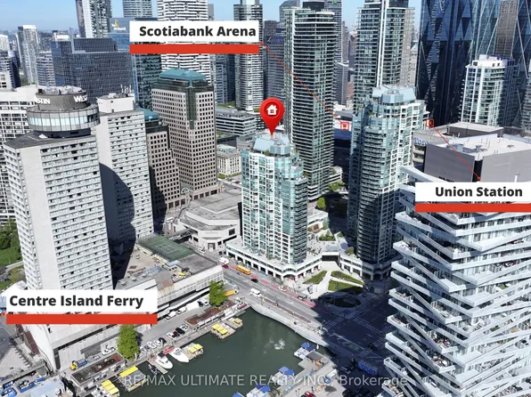 10 Queens Quay W #2206, Toronto, ON M5J 2R9