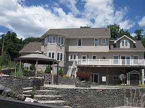 5th image of 126 Meadow View Ct