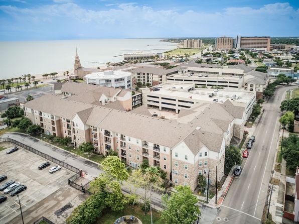 802 S Carancahua St #1-403