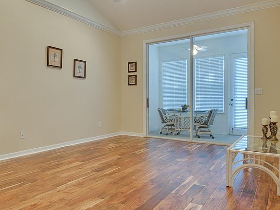 5th image of 1111 Royal Fern Dr