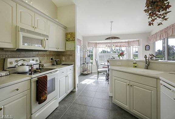5th image of 20331 Calice Ct Unit 1703