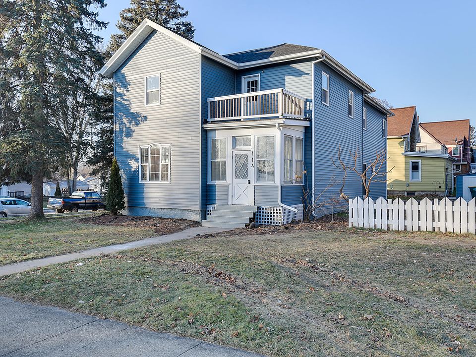 1st image of 114 S Vita Ave