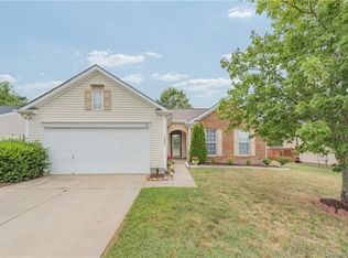 3802 Nuthatch Dr, Indian Trail, NC 28079