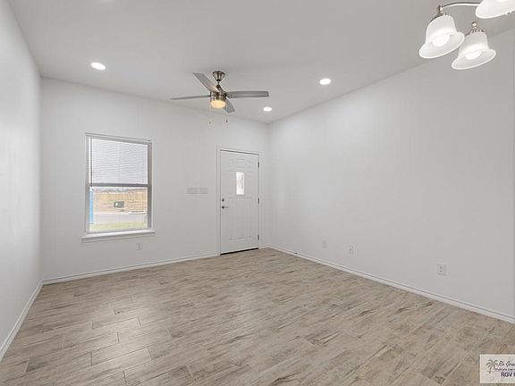 2nd image of 416 Rosa Dr