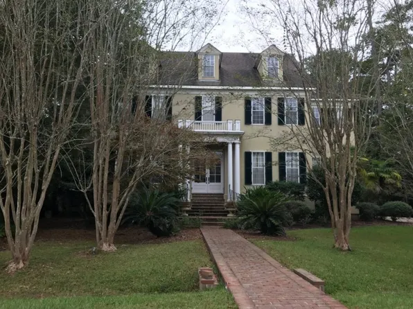 10 Tupelo Trc, Mandeville, LA 70471