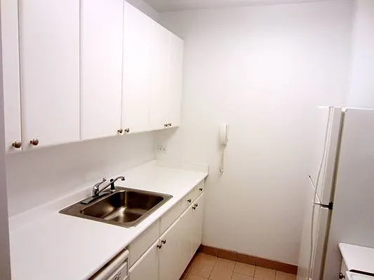 Rented by JJMA Inc | media 27