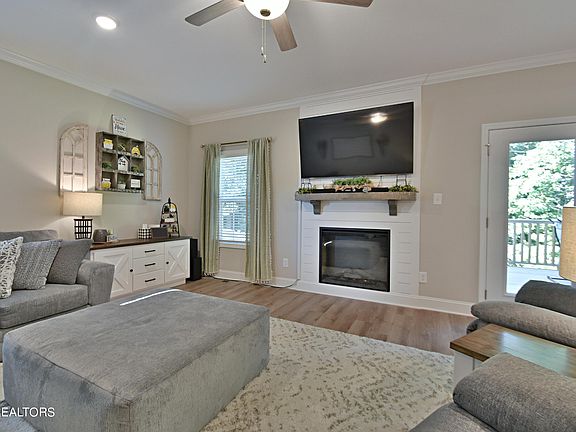 4th image of 7640 Honey Oaks Rd