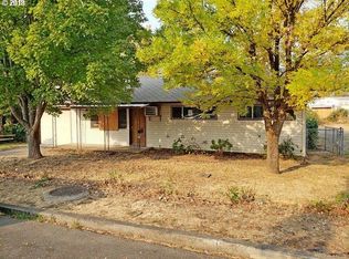 262 Oak St, Riddle, OR 97469