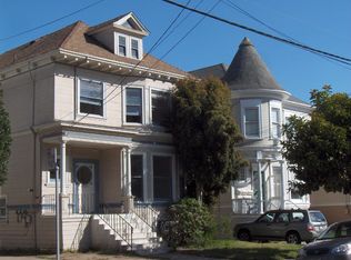 1224 Chestnut St, Alameda, CA 94501