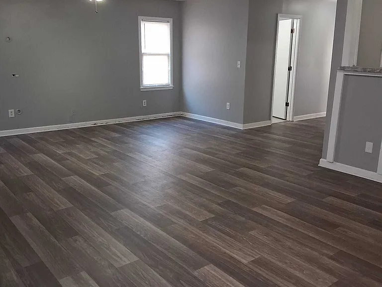 2798 Country Ct SE #B — Photo 10