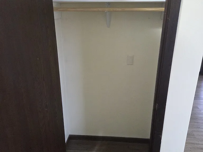 425 S Thayer Ave #101 — Photo 12