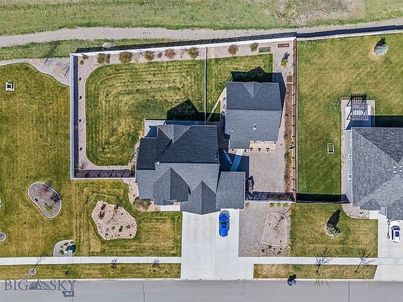 5th image of 241 Caitlin Rd