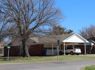 813 W Caddo St, Marlow, OK 73055