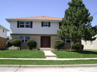 4704 37th Ave APT 1, Kenosha, WI 53144