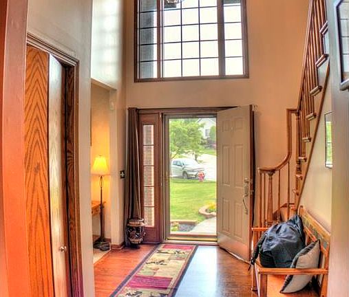 4th image of 3133 Cambridge Dr