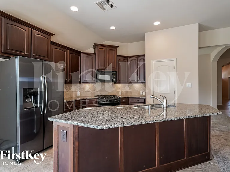 4203 Driftwood Bend Ct — Photo 9