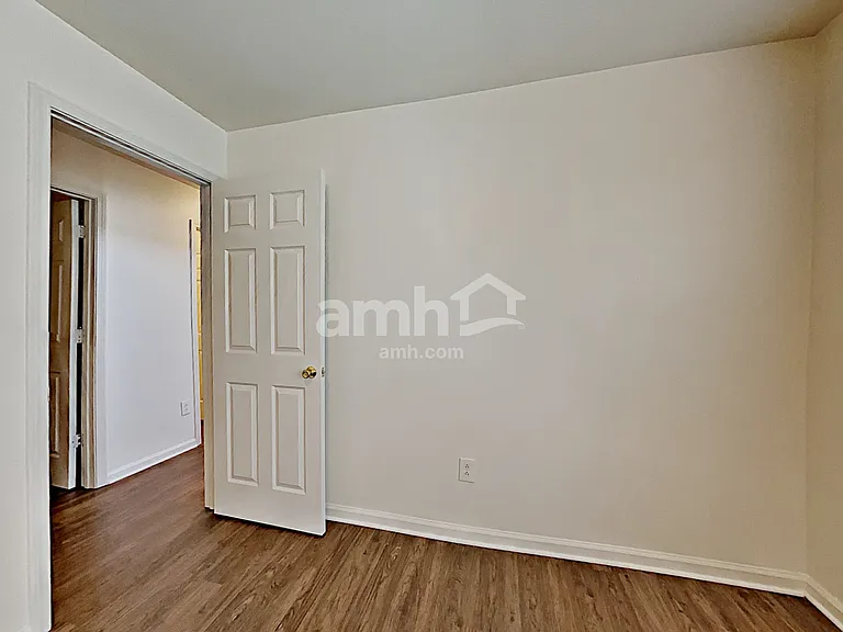 5950 Hickory Springs Dr — Photo 11