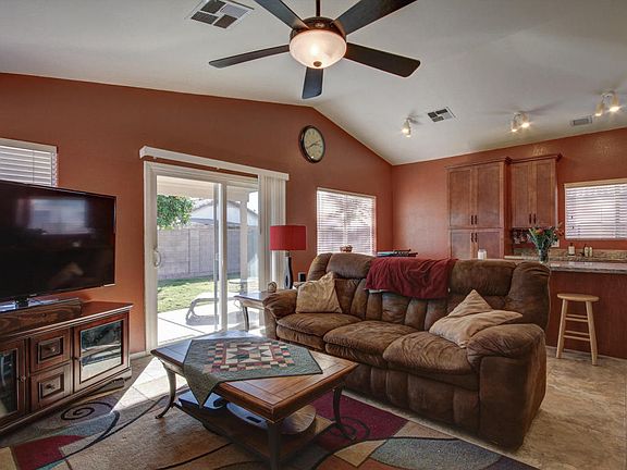 5th image of 3227 W Salter Dr