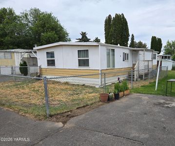 4803 Ahtanum Rd Trailer 33, Union Gap, WA, 98903