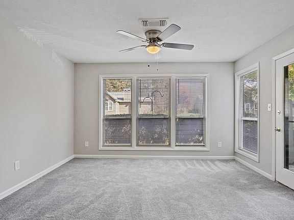 3rd image of 2200 Canyon Point Cir