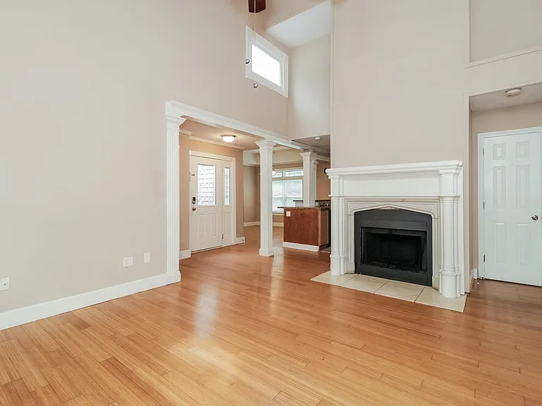 4275 Cabretta Dr SE — Photo 4