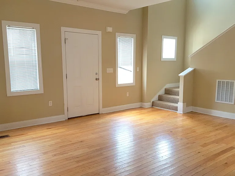 4988 Burkhalter Rd #102 — Photo 4
