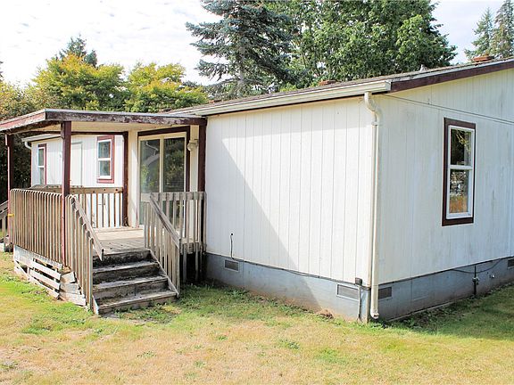 2nd image of 15707 83rd Ave E