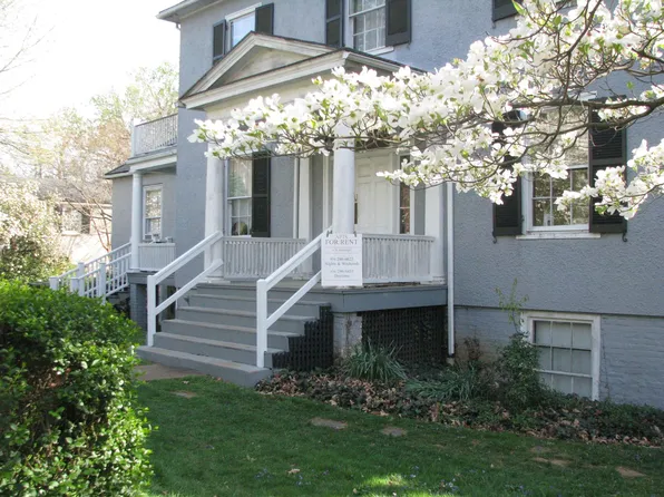 33 University Cir #8, Charlottesville, VA 22903